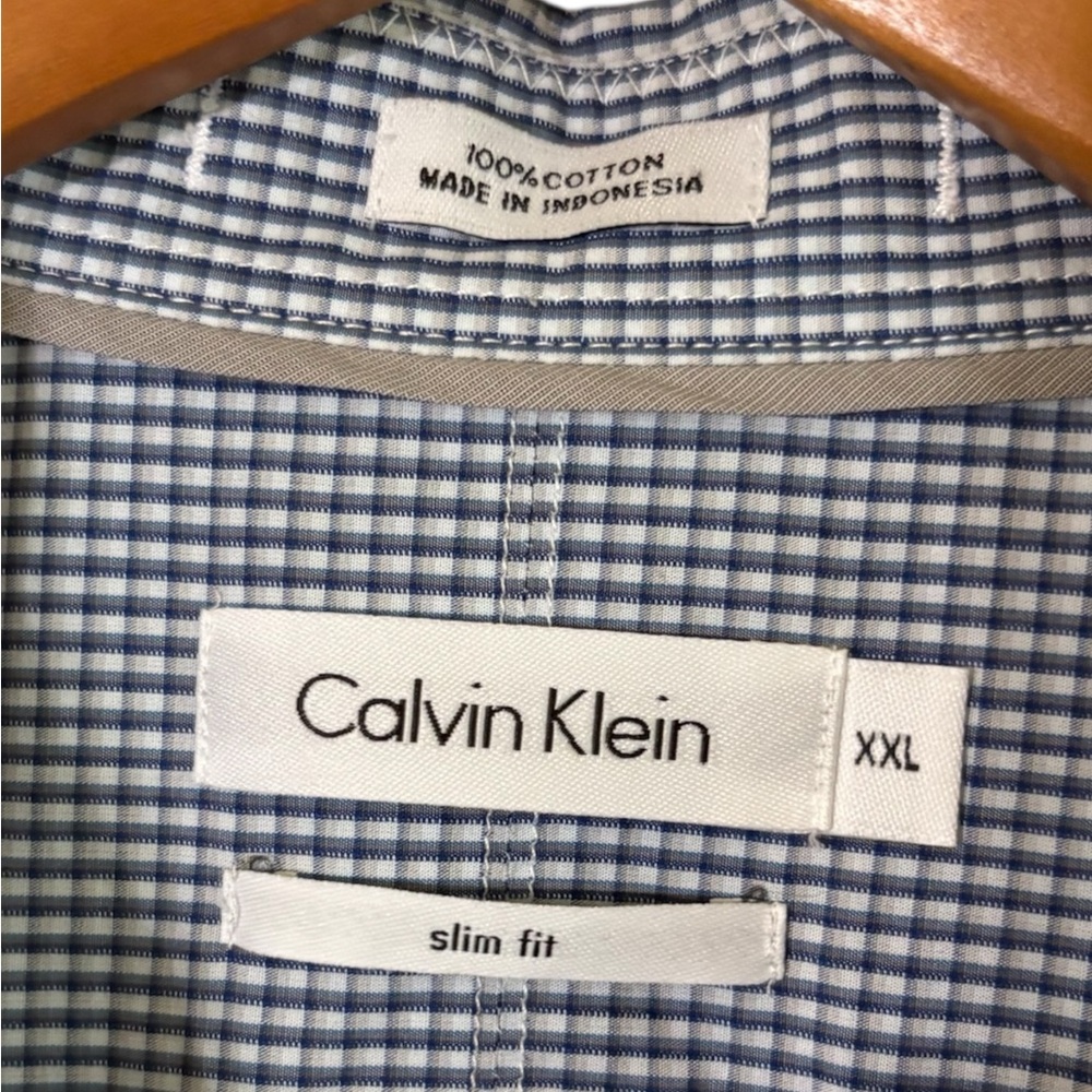 Calvin Klein-Men’s XXL slim fit button down shirt. Blue/white check. Sharp! EUC!